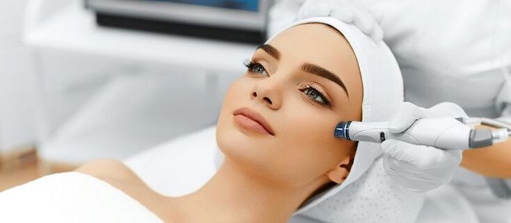 carrying out the process of rejuvenation of the skin material
